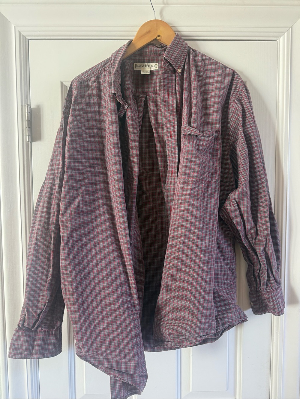 Vintage Banana Republic Men's Button-Down Plaid Shirt - Red & Blue and green